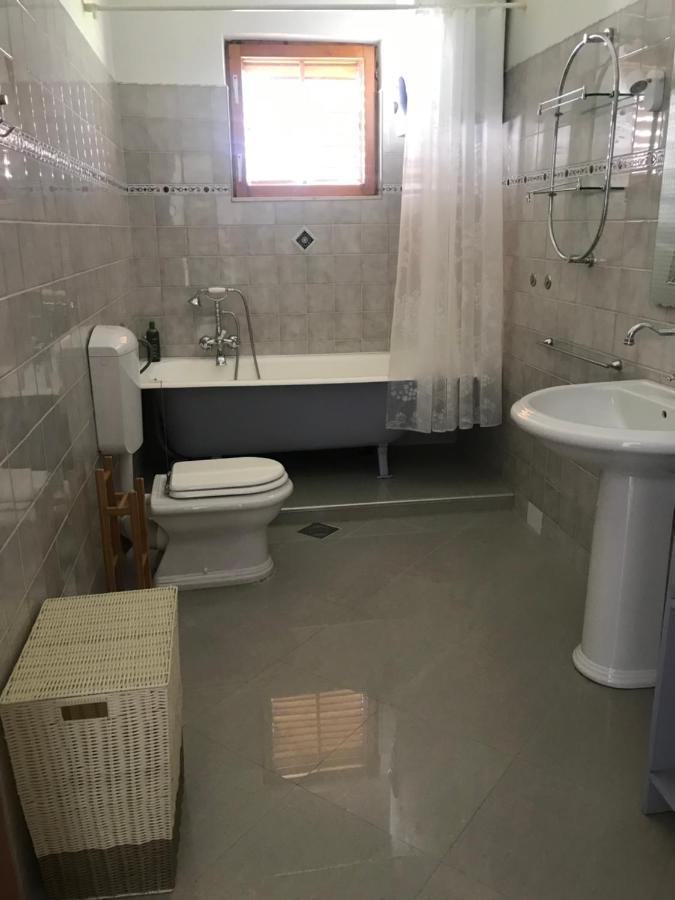 Six Bedroom Holiday Home Matea Ploce  Esterno foto
