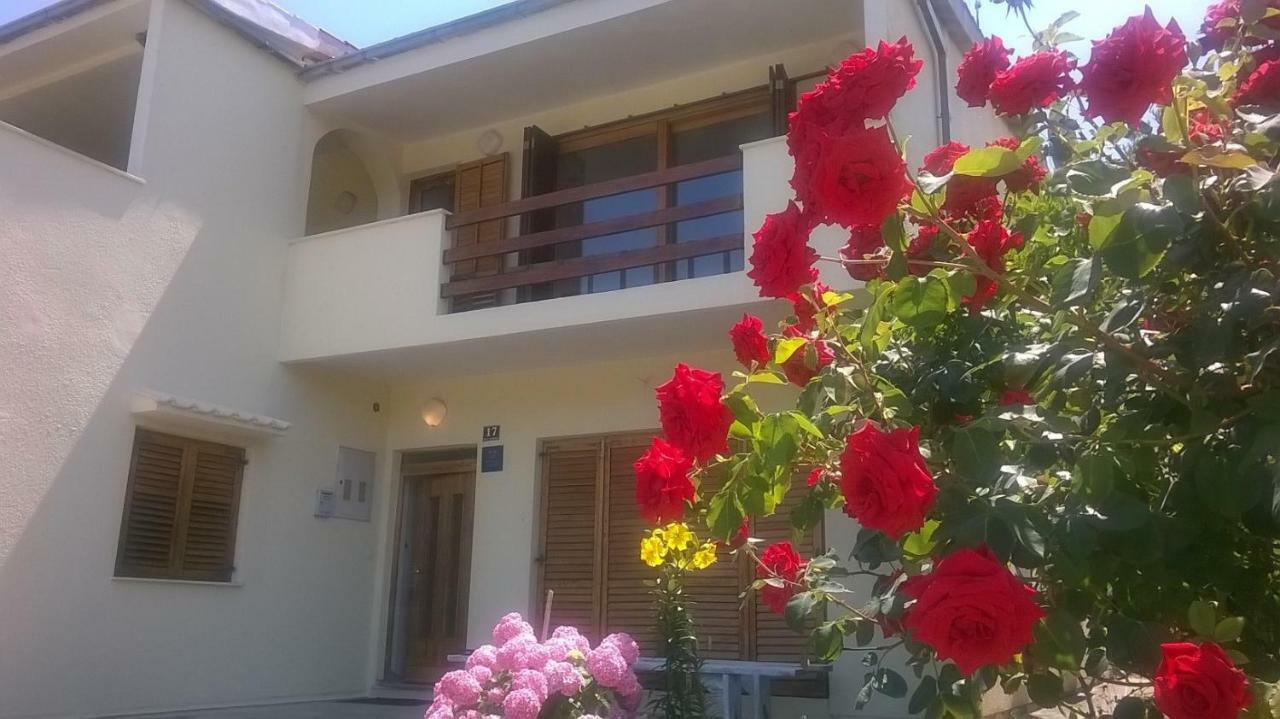 Six Bedroom Holiday Home Matea Ploce  Esterno foto